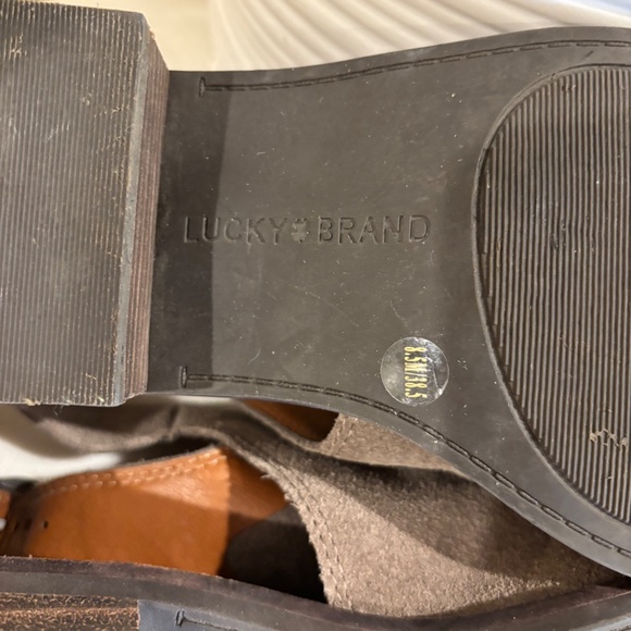 Lucky Brand🍀 Taupe soft suede loafers Sz 8.5 buckle, studded - Picture 11 of 11